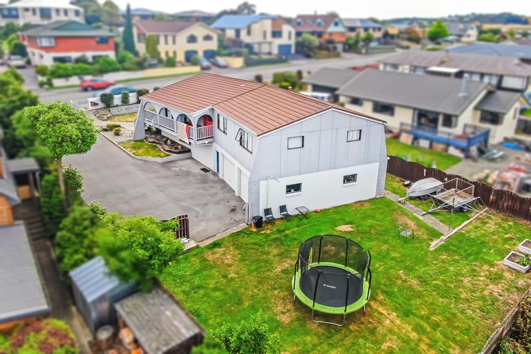 Photo of property in 30 Leven Street, South Hill, Oamaru, 9400