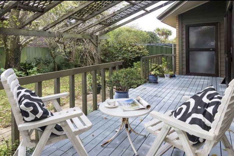 Photo of property in 1/8 Eastridge Court, Northpark, Auckland, 2013