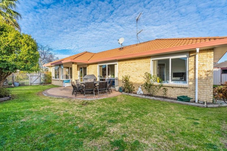 Photo of property in 42 Sheriff Place, Randwick Park, Auckland, 2105