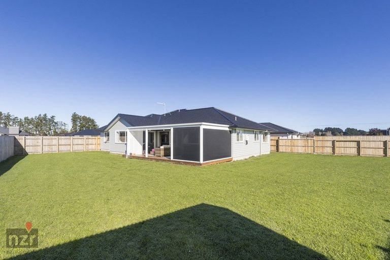 Photo of property in 20 George Street, Bulls, 4818