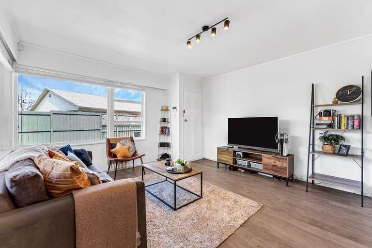 Photo of property in 1/14 Stanniland Street, Sunnyhills, Auckland, 2010