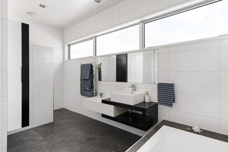 Photo of property in 80 Maxwells Road, Otumoetai, Tauranga, 3110