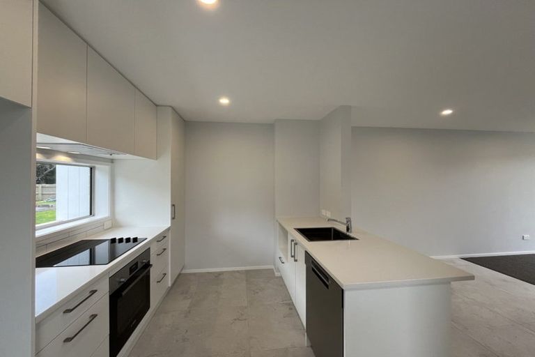 Photo of property in 12d Greenock Road, Ranui, Auckland, 0612