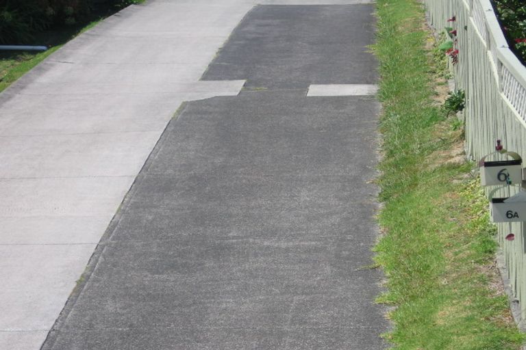 Photo of property in 1/6 Arcadia Crescent, Bayview, Auckland, 0629