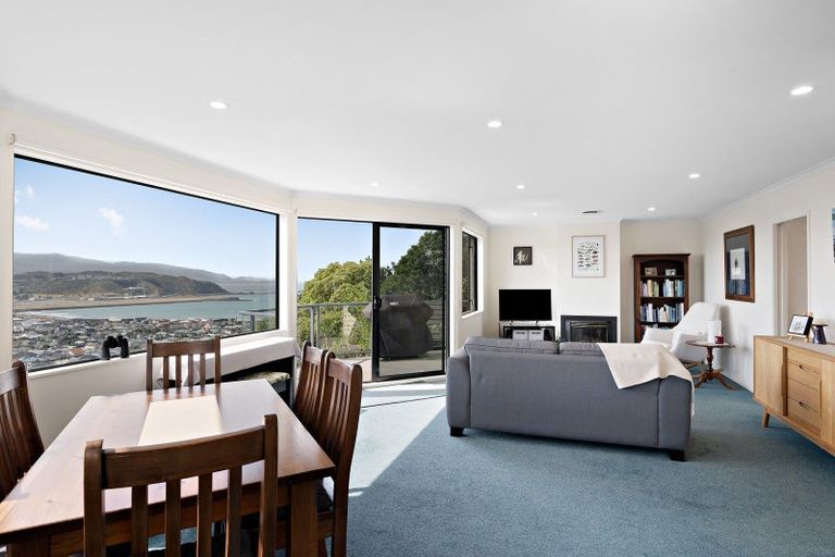 Photo of property in 49 Buckingham Street, Melrose, Wellington, 6023