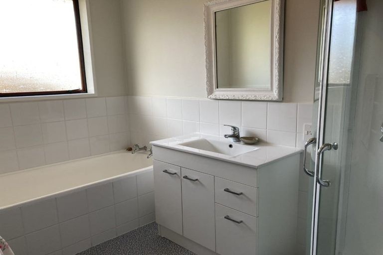 Photo of property in 84b Jeffreys Road, Fendalton, Christchurch, 8052