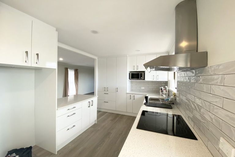 Photo of property in 138 Weatherly Road, Torbay, Auckland, 0630