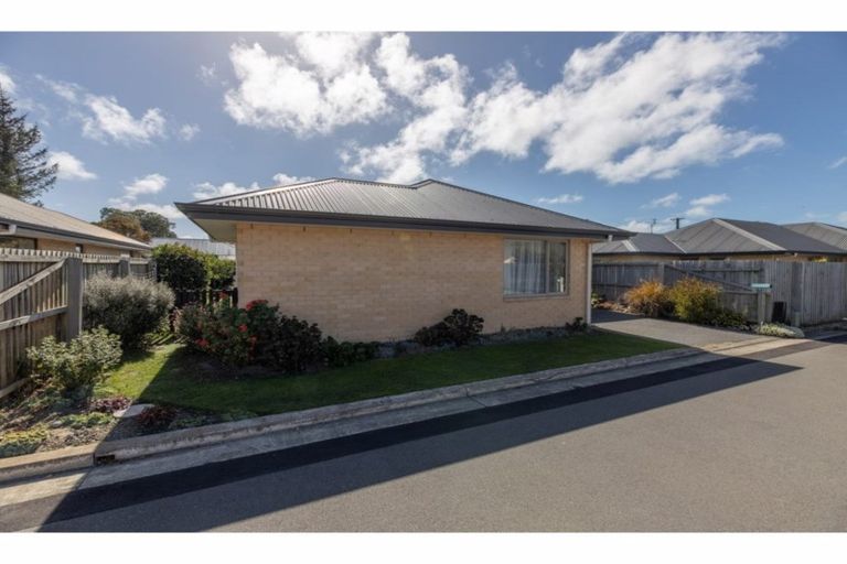 Photo of property in 10 Jackmin Lane, Burwood, Christchurch, 8083