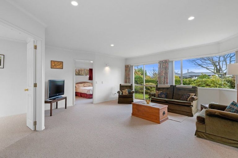 Photo of property in 2/26 Ngamotu Road, Taupo, 3330