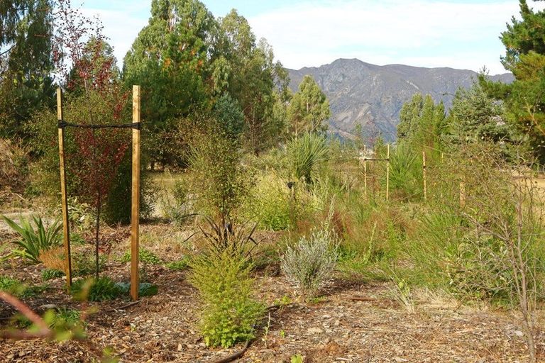 Photo of property in 65 Butterfield Road, Hawea Flat, 9382