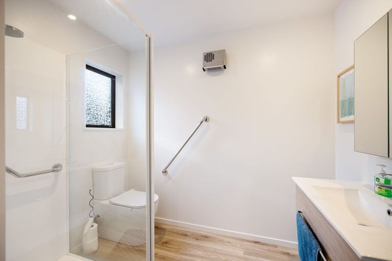 Photo of property in 237a Maidstone Road, Avonhead, Christchurch, 8042