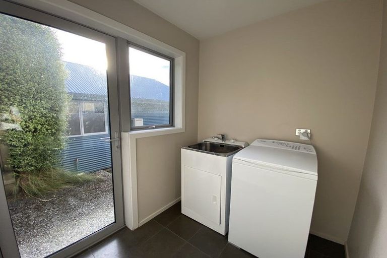 Photo of property in 9 De La Mare Place, Frankton, Queenstown, 9300