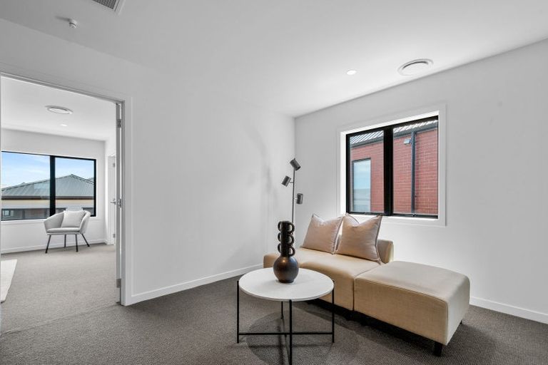 Photo of property in 3 Sierra Pine Road, Hobsonville, Auckland, 0616