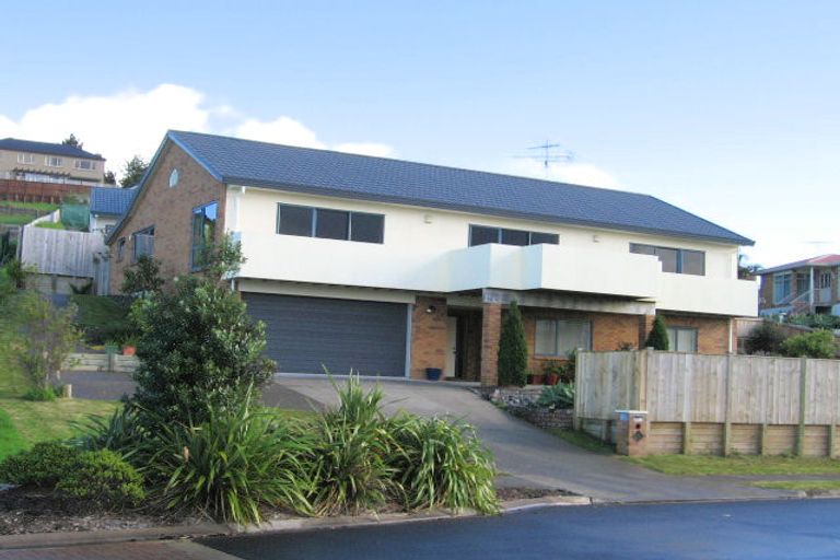 Photo of property in 28 Grovenor Drive, Orewa, 0931