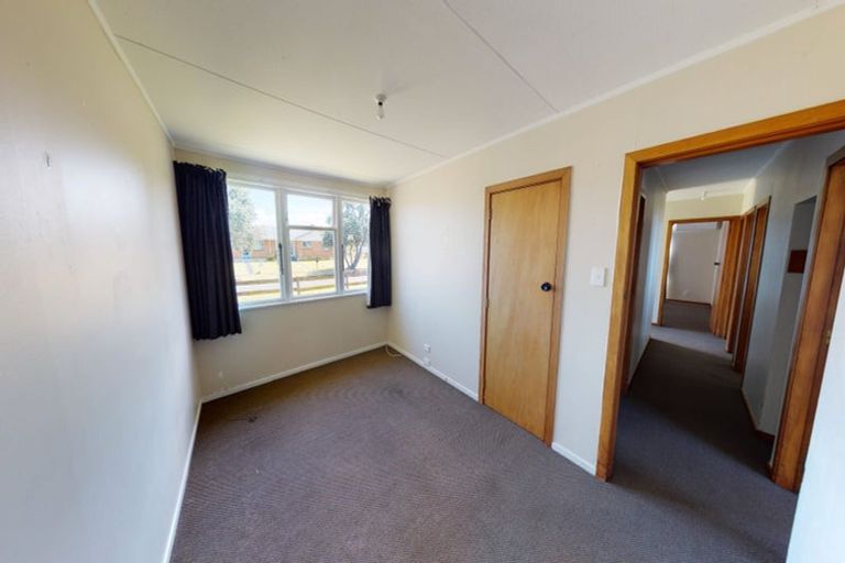 Photo of property in 60-62 Titoki Street, Castlecliff, Whanganui, 4501