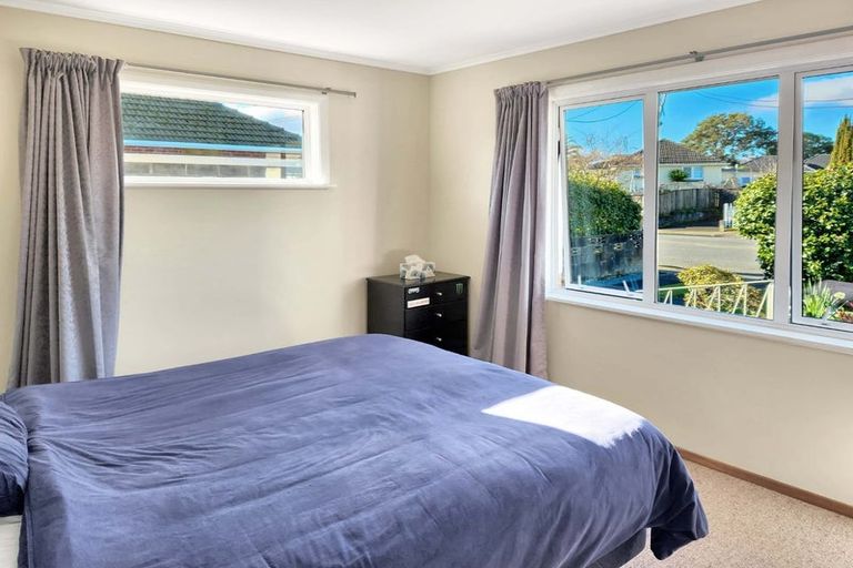 Photo of property in 51 Totara Park Road, Clouston Park, Upper Hutt, 5018