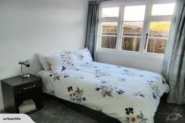 Photo of property in 2 Rustic Lane, Spreydon, Christchurch, 8024