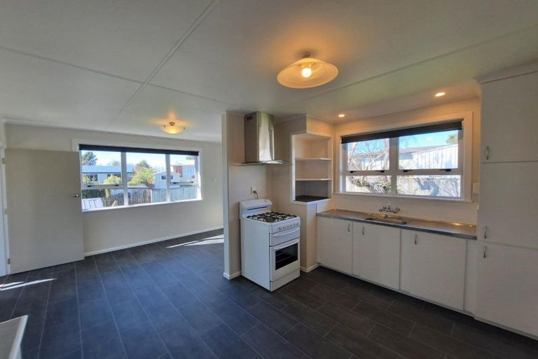 Photo of property in 85a Wrantage Street, Westown, New Plymouth, 4310