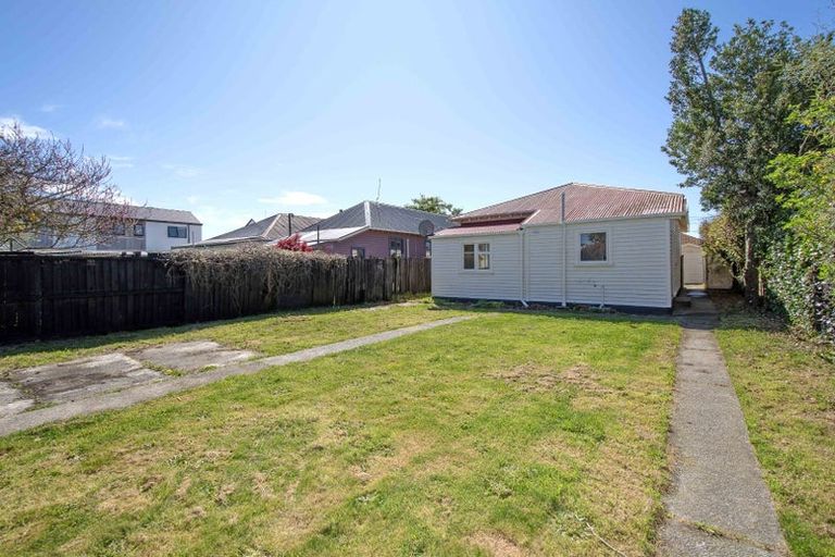 Photo of property in 16 Newcastle Street, Phillipstown, Christchurch, 8011