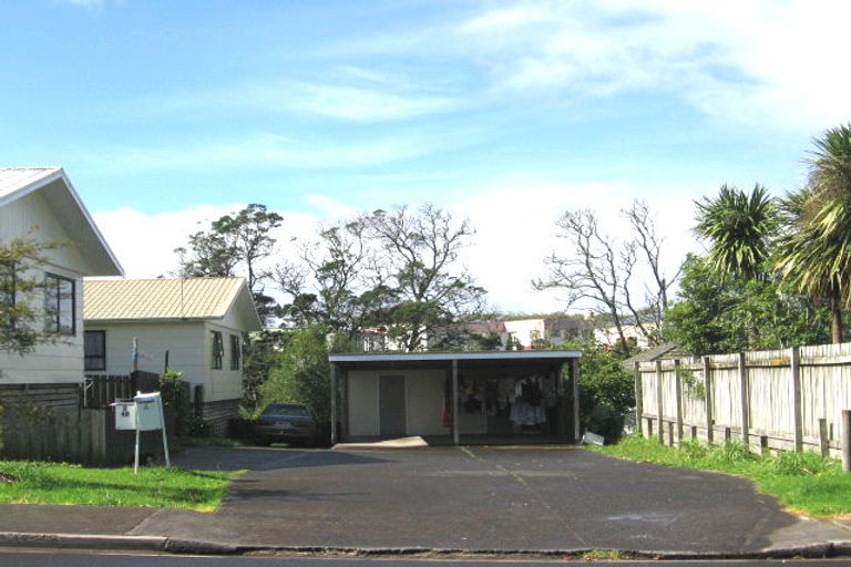 Photo of property in 40 Riserra Drive, Ranui, Auckland, 0612