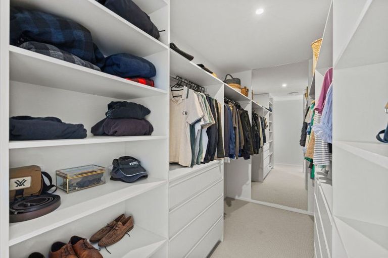 Photo of property in 10 Eaglesfield Close, Westmorland, Christchurch, 8025