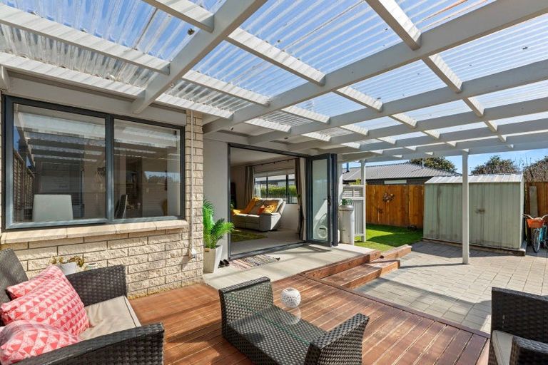 Photo of property in 31 Crisp Drive, Papamoa Beach, Papamoa, 3118