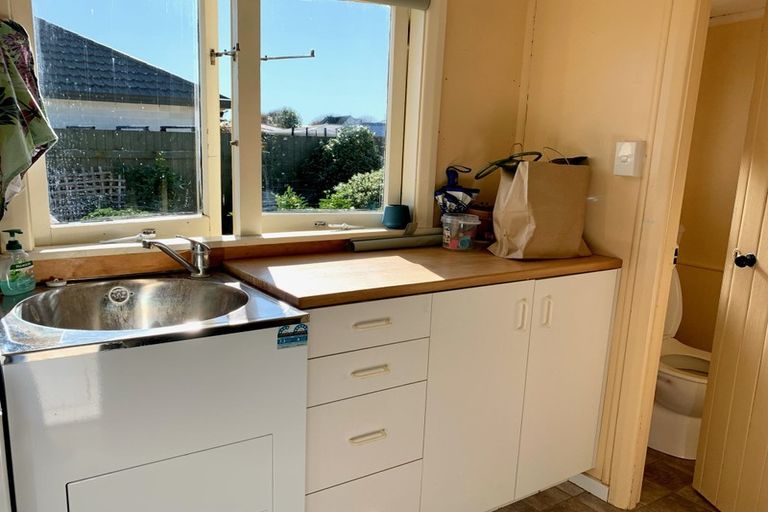 Photo of property in 21 Rata Street, Roslyn, Palmerston North, 4414