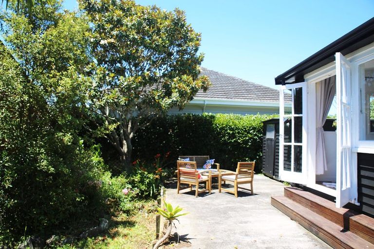 Photo of property in 1/89 Glengarry Road, Glen Eden, Auckland, 0602