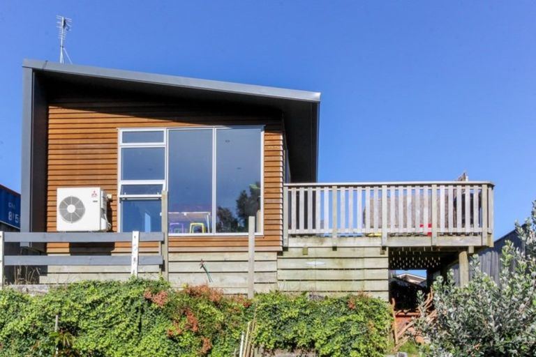 Photo of property in 24 Norwich Avenue, Spotswood, New Plymouth, 4310