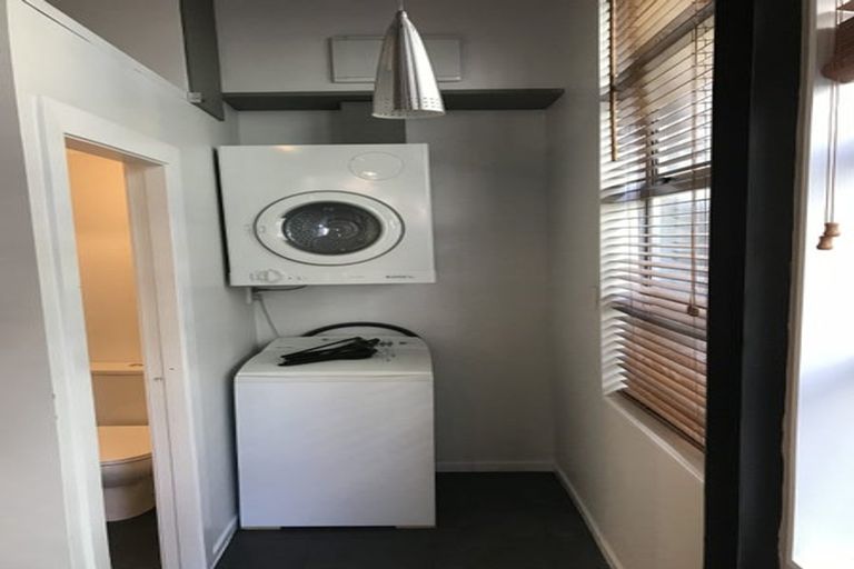 Photo of property in 30 Brougham Street, Mount Victoria, Wellington, 6011