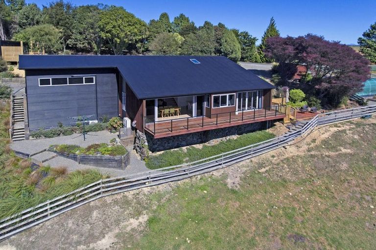Photo of property in 98 Totara View Road, Wakefield, 7095