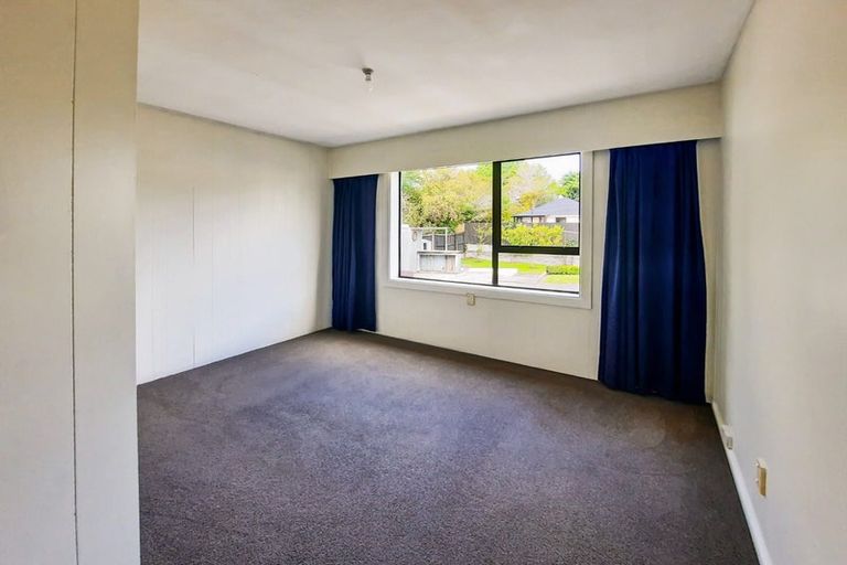 Photo of property in 49 Whitby Street, Burnside, Christchurch, 8053