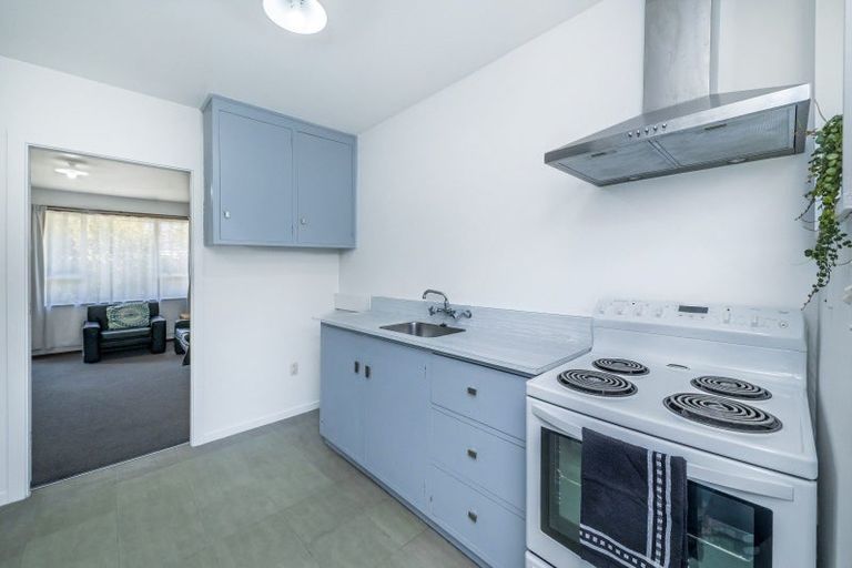 Photo of property in 2/45 Gresford Street, Edgeware, Christchurch, 8013