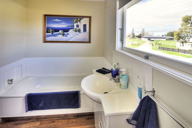 Photo of property in 43 Oak Street, Masterton, 5810