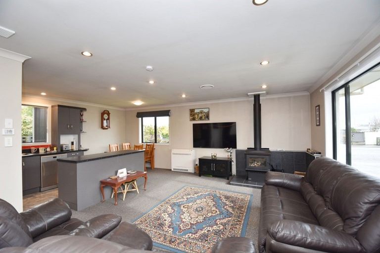 Photo of property in 10 Chesney Street, Heidelberg, Invercargill, 9812