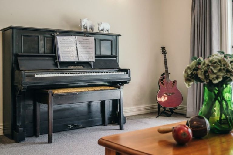 Photo of property in 6 Middle Road, Rukuhia, Hamilton, 3282