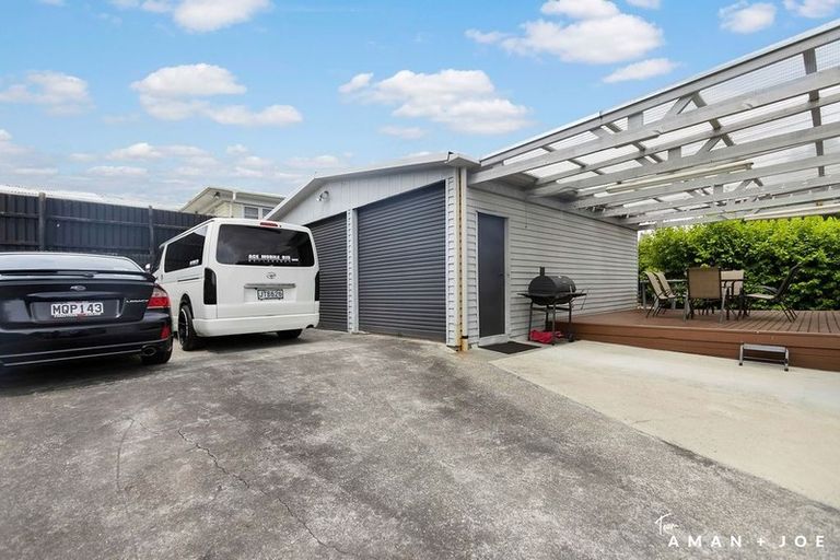 Photo of property in 120 Beaumonts Way, Manurewa, Auckland, 2102