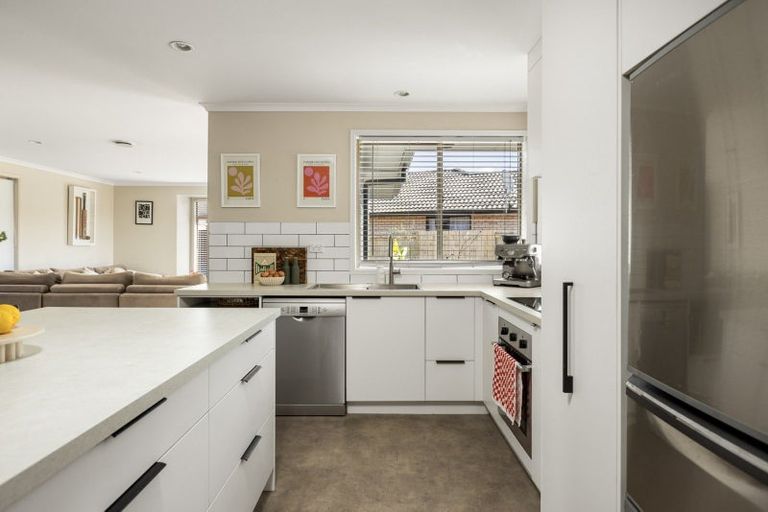 Photo of property in 109 Sterling Gate Drive, Bethlehem, Tauranga, 3110