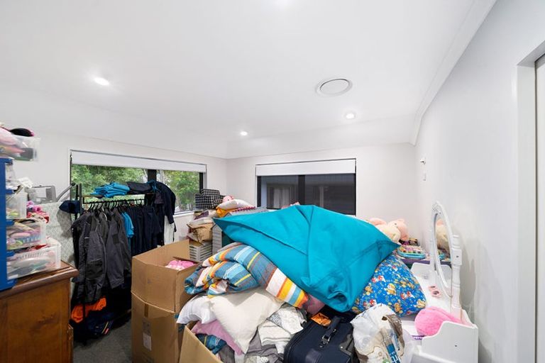 Photo of property in 36a Redoubt Road, Goodwood Heights, Auckland, 2105