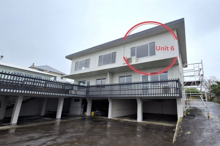 Photo of property in 33 Fulford Street, New Plymouth, 4310
