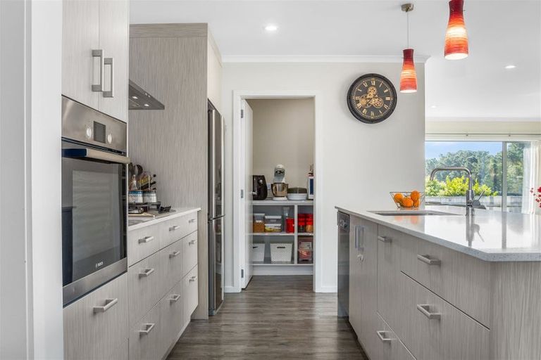 Photo of property in 16 Ken Douglas Drive, Aotea, Porirua, 5024