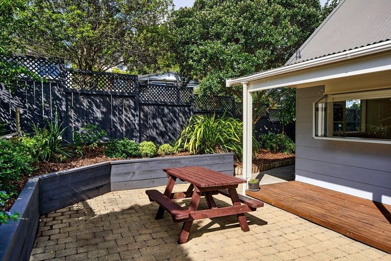 Photo of property in 68 Eskdale Road, Papakowhai, Porirua, 5024