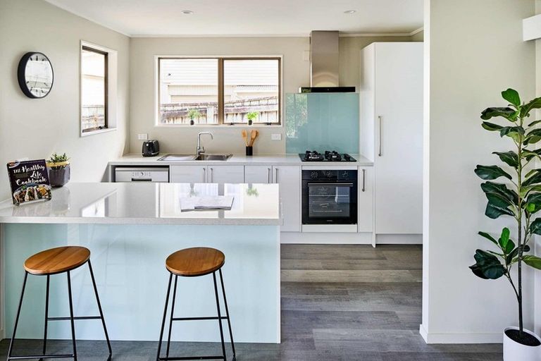 Photo of property in 2 Gainsborough Grove, Belmont, Lower Hutt, 5010