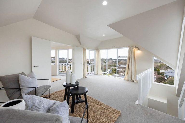 Photo of property in 6 Grey Street, Cambridge, 3434