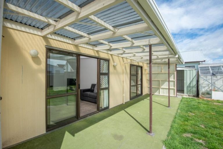 Photo of property in 16 Bush Road, Mosgiel, 9024