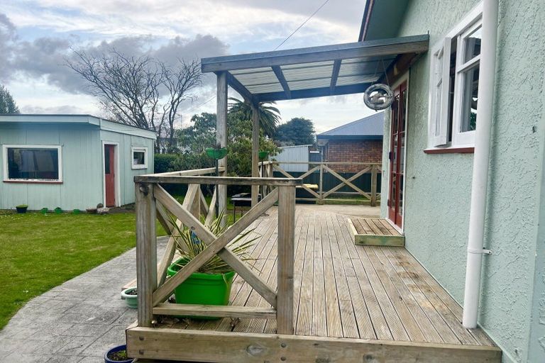 Photo of property in 50 Mcphee Street, Dannevirke, 4930