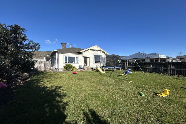 Photo of property in 1/10 Salisbury Road, Richmond, 7020