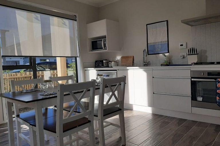 Photo of property in 44 Pukewhero Rise, Westgate, Auckland, 0614