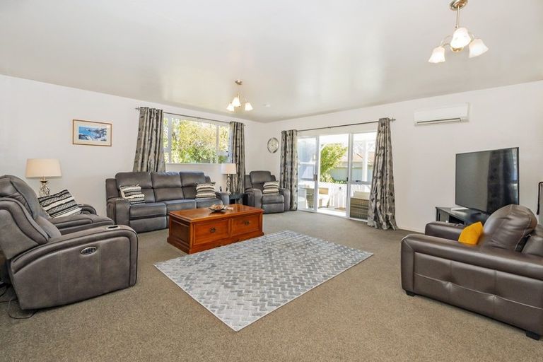 Photo of property in 22 Taumutu Road, Southbridge, 7602