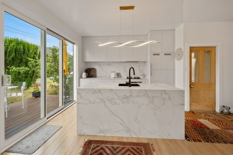 Photo of property in 19 The Terrace, Garston, Athol, 9793